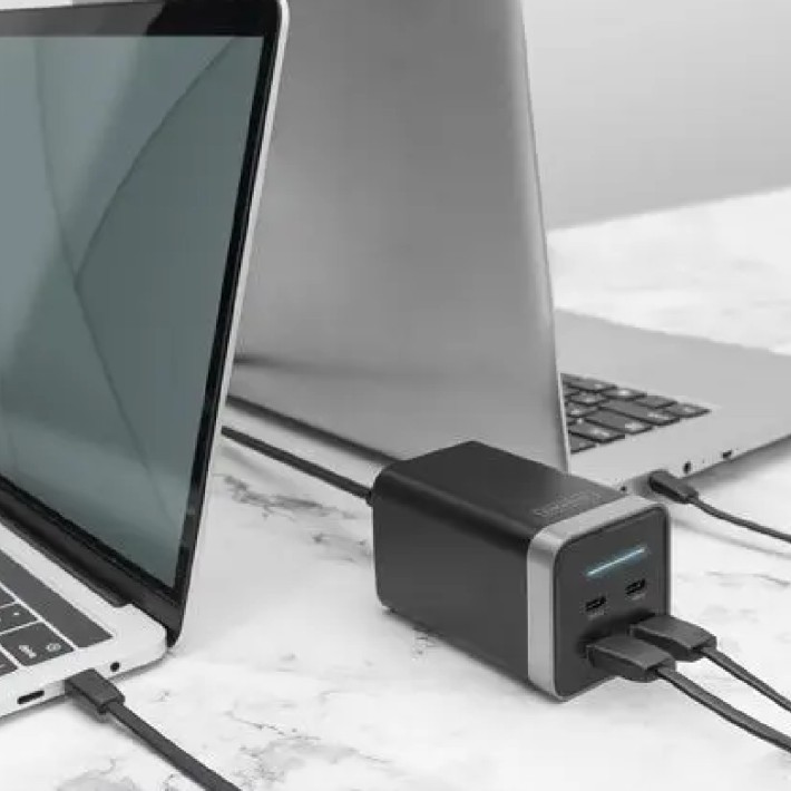 Adattatore di Ricarica USB a 4 Porte (2x USB-C, 2x USB-A) - Universale - 150 W - Tecnologia GaN - Nero/Argento