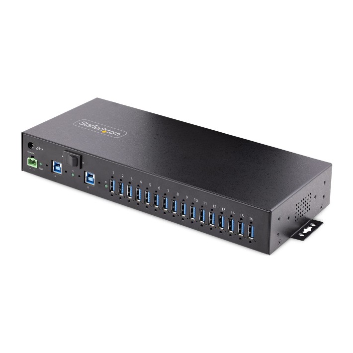 StarTech.com Hub USB 3.0 Alimentato a 16 Porte...